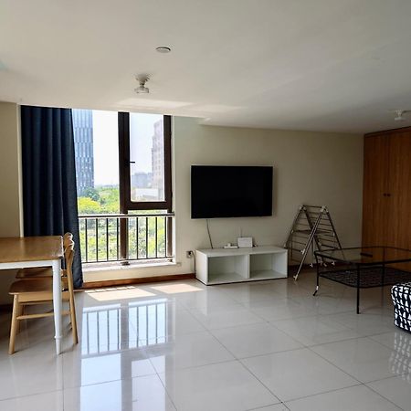 Inestin Shanghai Apt Waigaoqiao Buitenkant foto