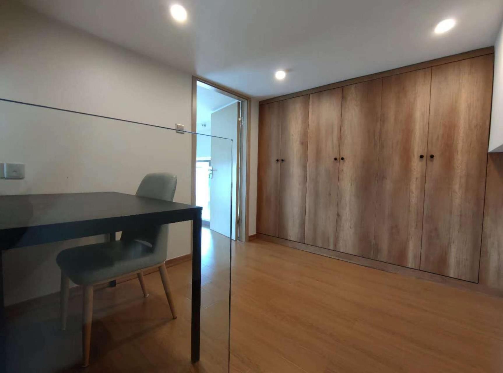 Inestin Shanghai Apt Waigaoqiao Buitenkant foto